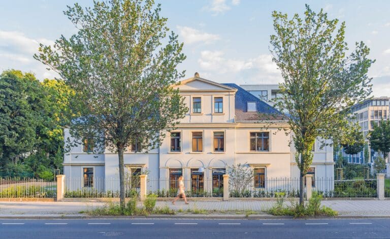 behrsche-villa-hero